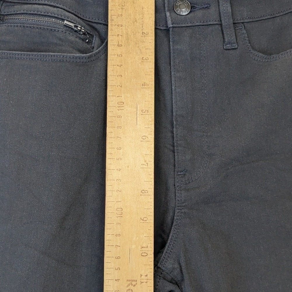 Athleta Flex Kick Flare Jeans Black High Rise Stretch Pants Size 6 Minimalist - Picture 6 of 8